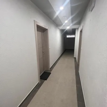 Luxapartment Montenegro Podgorica Exterior photo